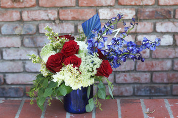 A Patriotic Bouquet Premium