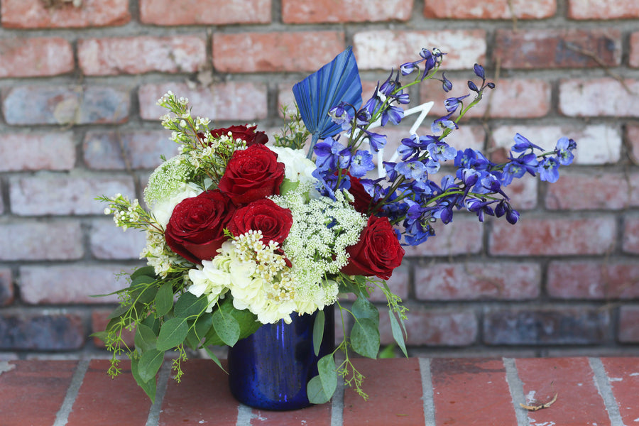 A Patriotic Bouquet Premium